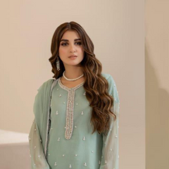 Luxury Embroidered Chiffon 3-Piece Suit – Golden Beige Glamour